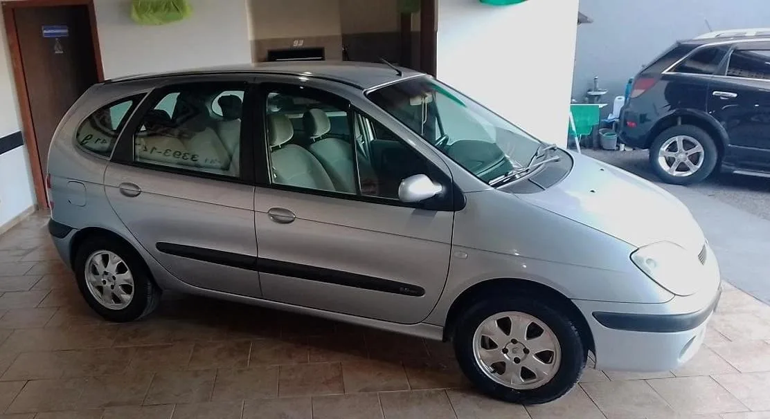 Renault Scenic 2.0 2007 à venda na Dalzotto Automóveis em Campo Largo PR