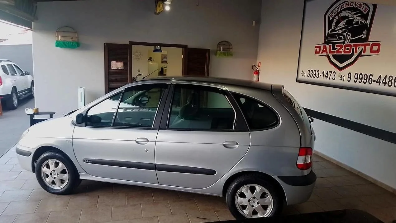 Renault Scenic 2.0 2007 à venda na Dalzotto Automóveis em Campo Largo PR