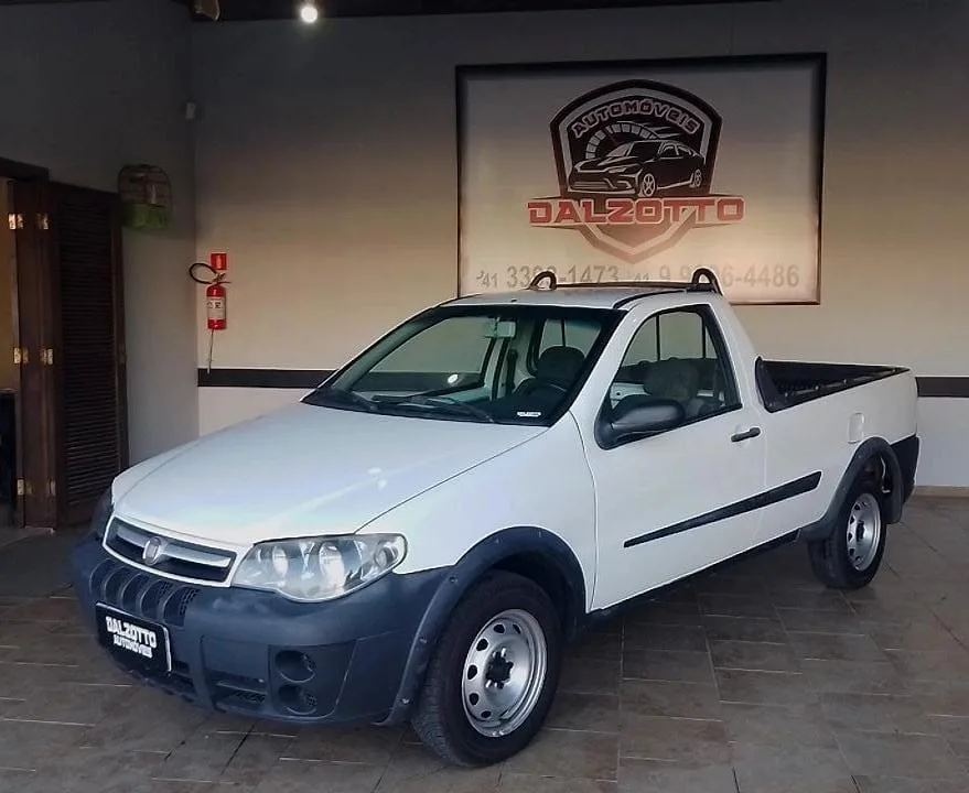 Fiat Strada 1.4 à venda na Dalzotto Automóveis em Campo Largo PR